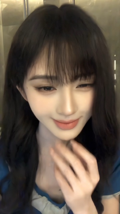 鞠婧祎