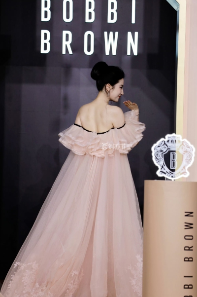 刘亦菲 × BobbiBrown 上海 典藏之夜
刘亦菲芭比波朗全球品牌代言人2026.10.9