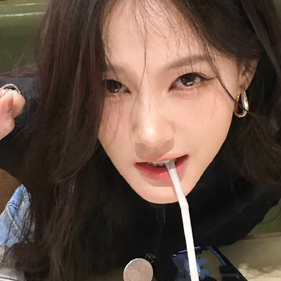 一盏一盏街灯烘焙了夜