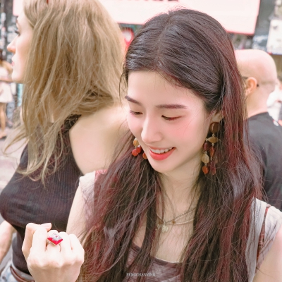 卢昱晓