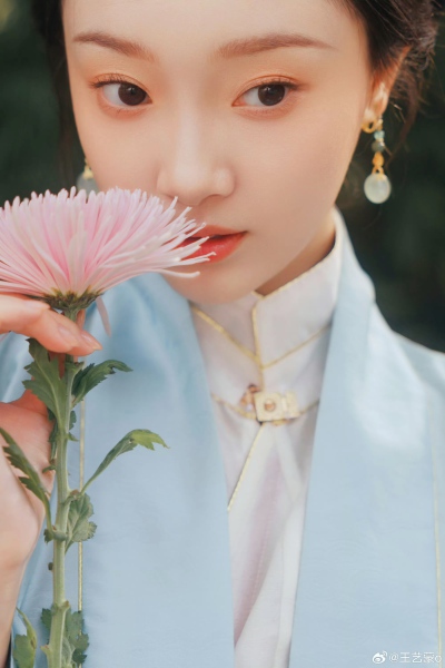 王艺蒙