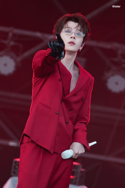 王栎鑫 261006泸州超级银河左岸音乐节