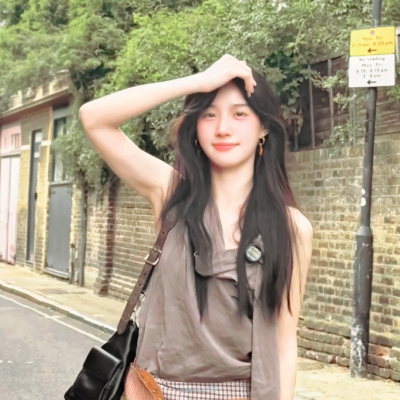 卢昱晓