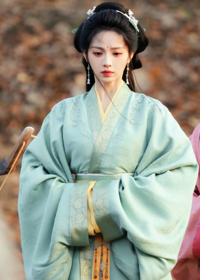 田曦薇