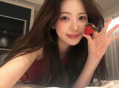 kiiikiii Sui李守彬