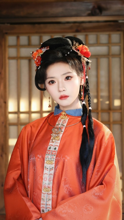 王云云