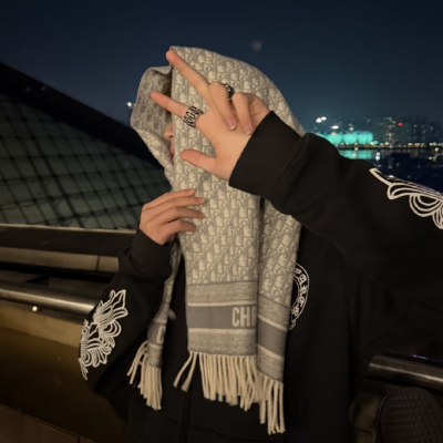  | 男头 你不明白在深夜里我流下的眼泪