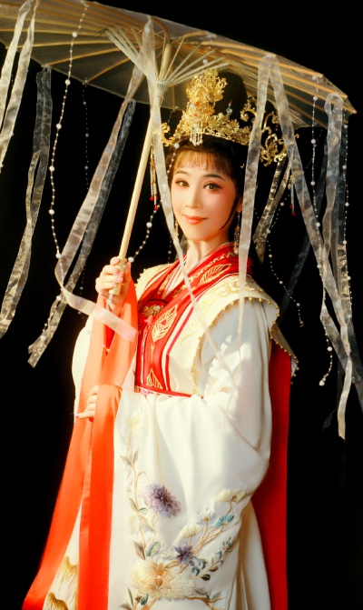 李旭丹
