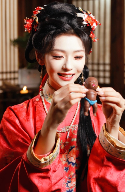 王云云