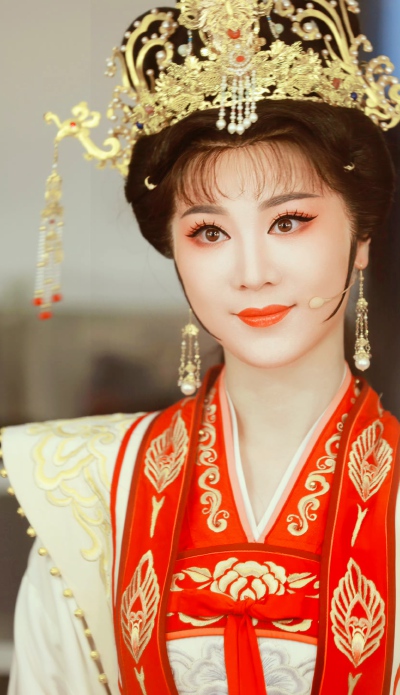 李旭丹