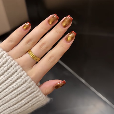 nails