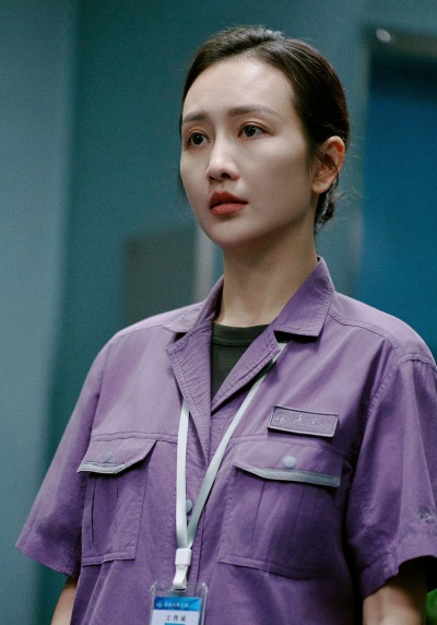 王鸥