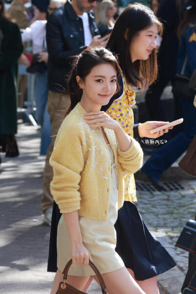 赵今麦