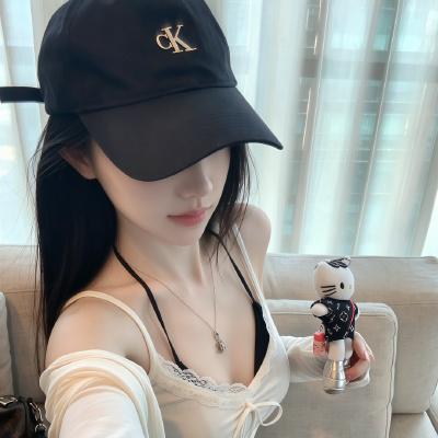 女生头像
喜欢点赞关注收藏
