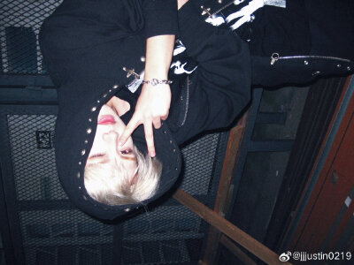 黄明昊