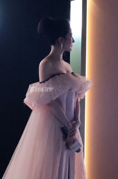 刘亦菲 × BobbiBrown 上海 典藏之夜
刘亦菲芭比波朗全球品牌代言人2026.10.9