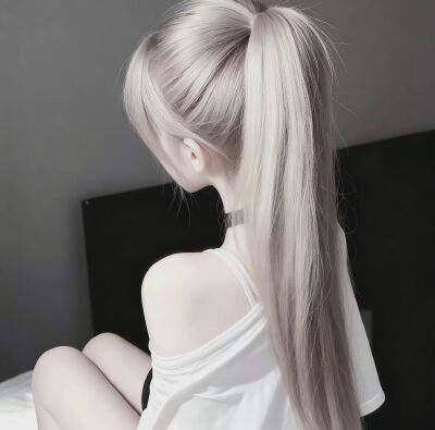 女生头像
喜欢点赞关注收藏