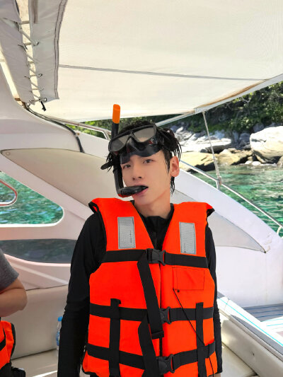 翟潇闻