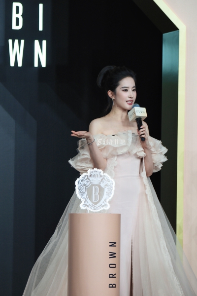 刘亦菲 × BobbiBrown 上海 典藏之夜
刘亦菲芭比波朗全球品牌代言人2026.10.9