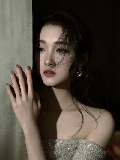 关晓彤