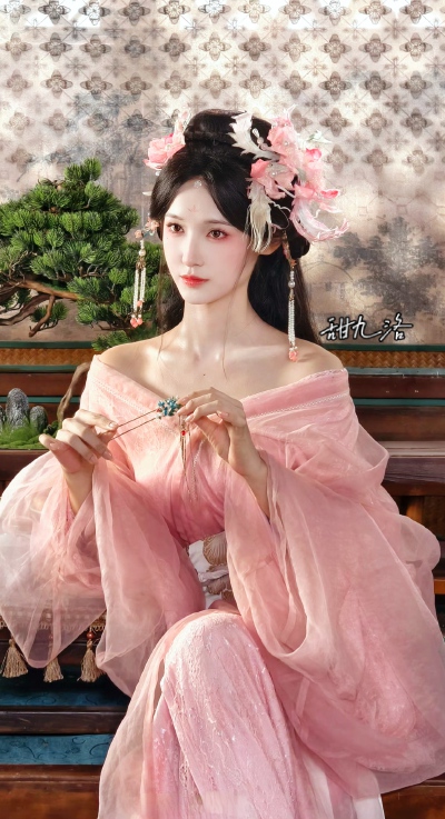 甜九洛