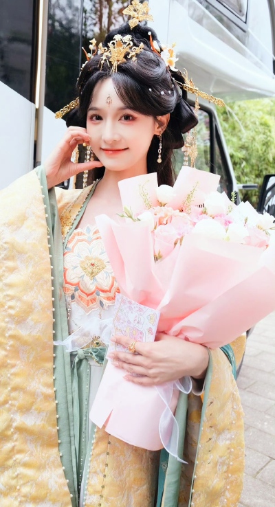 甜九洛