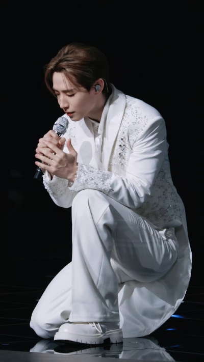 【Prince预览】261011 北京·国家体育馆
#刘宪华EnjoyTheShow世界巡演# 