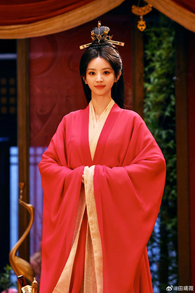 田曦薇