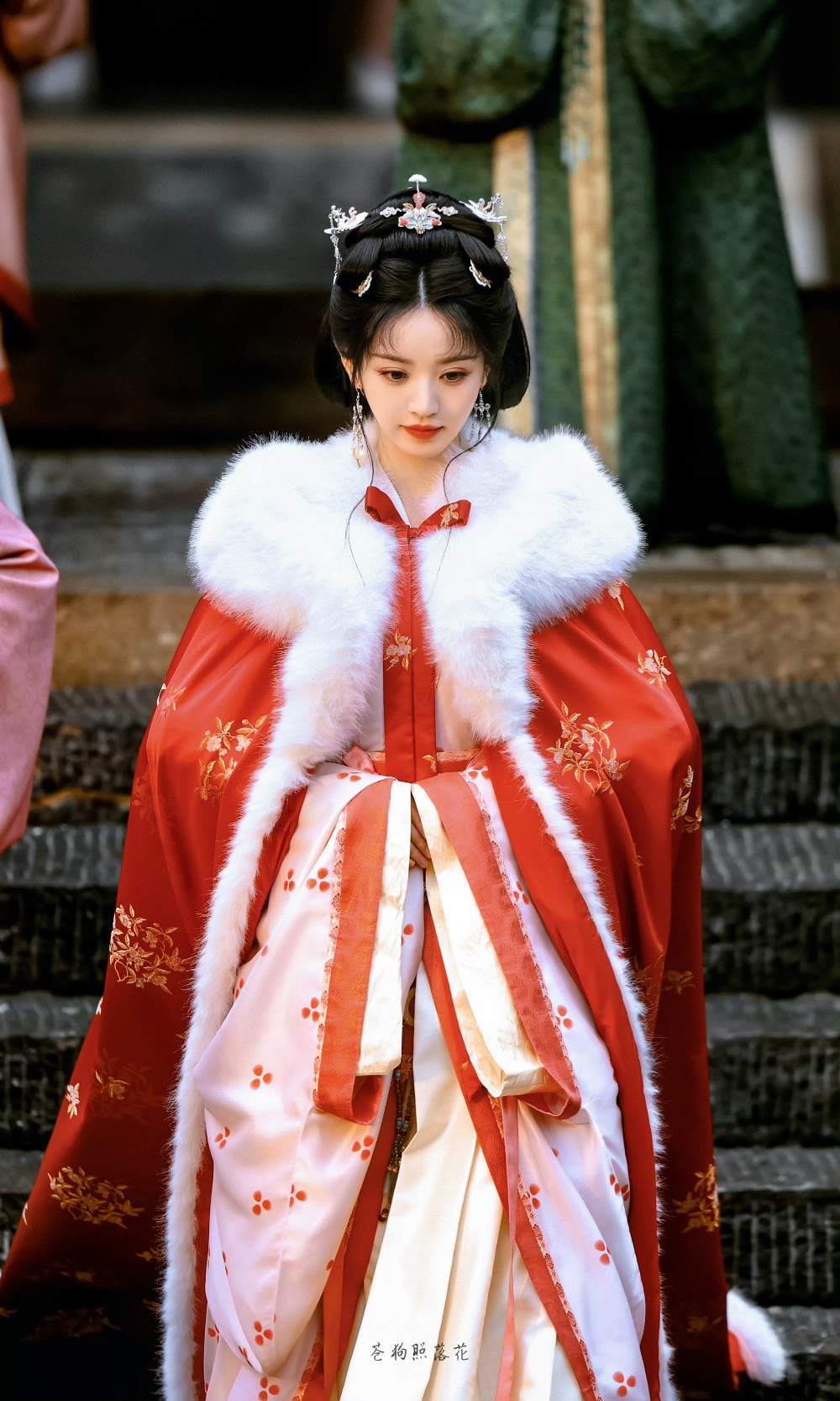 田曦薇