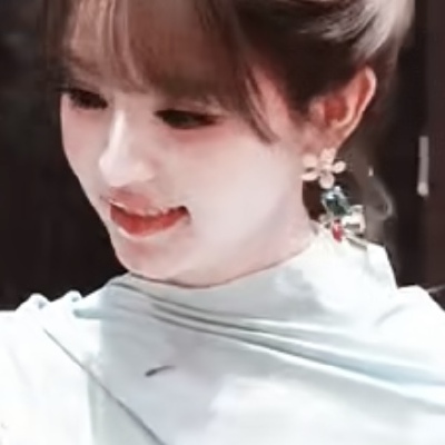 田曦薇
