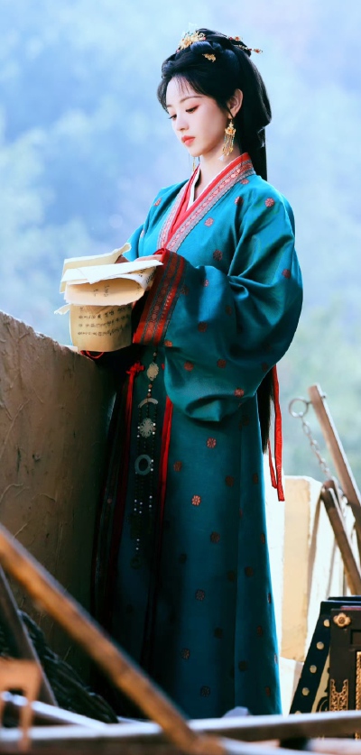 田曦薇