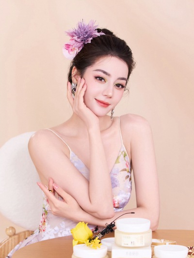 迪丽热巴
