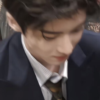 想听那两个字