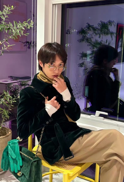 黄仁俊微博更新