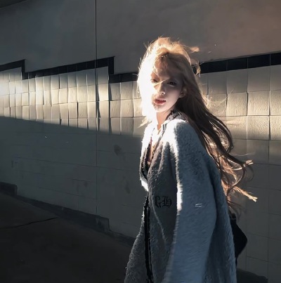 女头