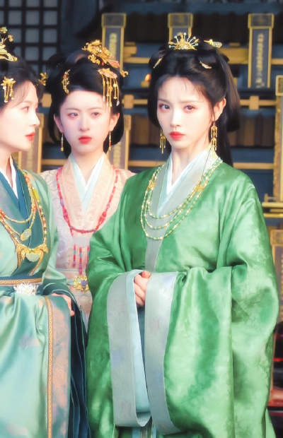 田曦薇