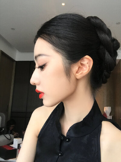黄羿