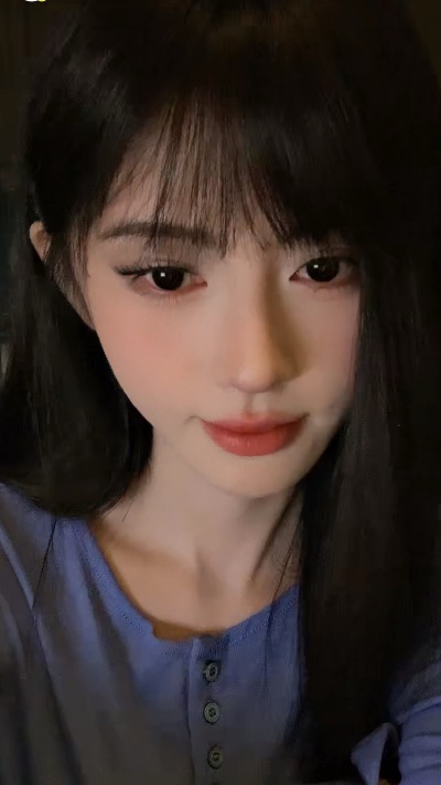 鞠婧祎