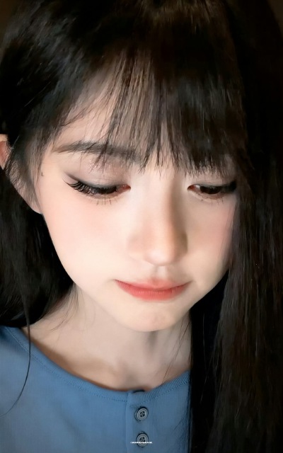 鞠婧祎