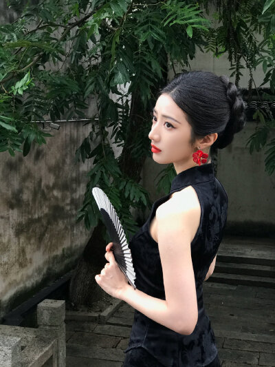 黄羿