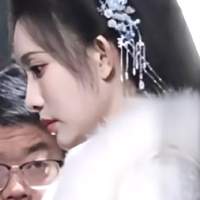 上天待我不薄，将你们的缘分高高举起又轻轻放下，让我浅尝辄止又不叫我为你们蹉跎
