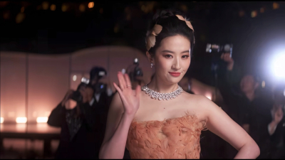 刘亦菲Elie Saab 2026 秋冬黑金羽毛高定礼服压轴亮相苏州·VOGUE时尚之力盛会
#刘亦菲 凤凰神女#
刘亦菲宝格丽全球品牌代言人2026.10.23