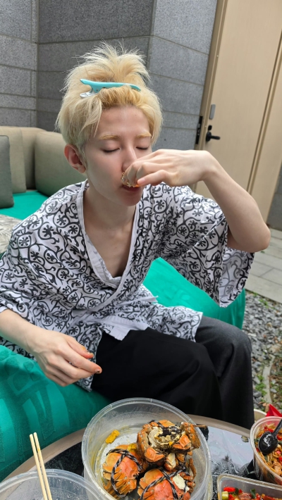 章昊 自拍