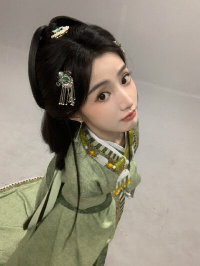 黄羿