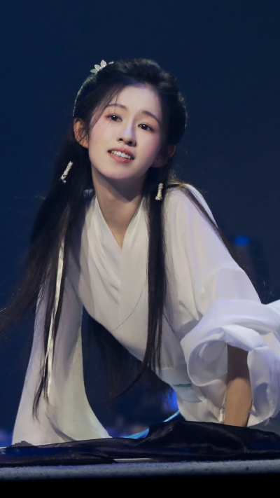 吕晨悦
