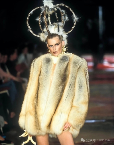 Givenchy 1997