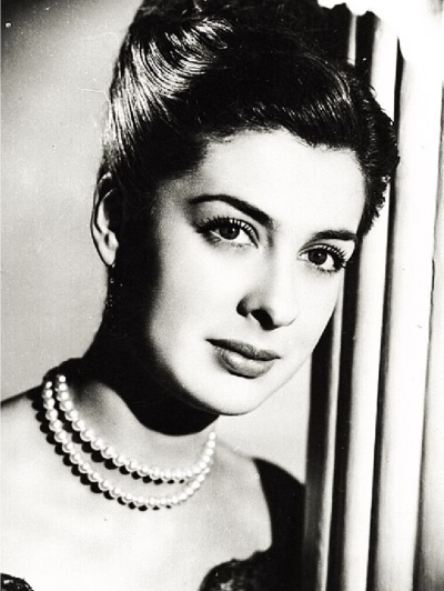 墨西哥演员Rebeca Iturbide
