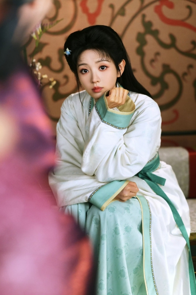 田曦薇