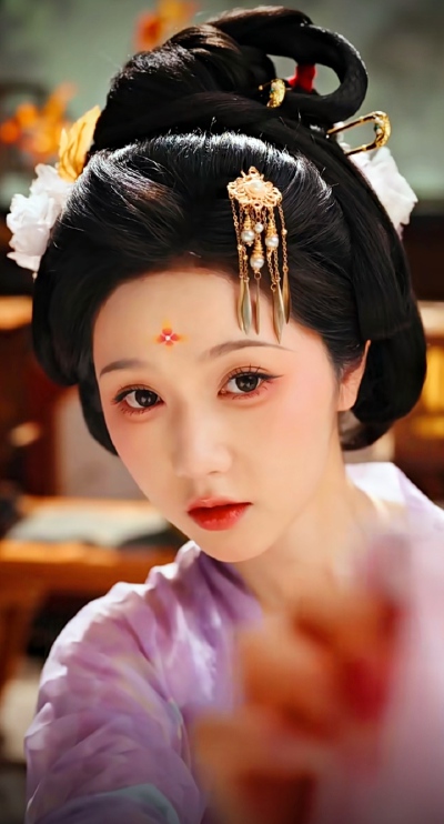 岳雨婷