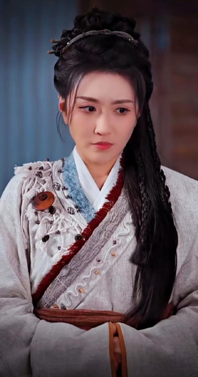 周洛伊